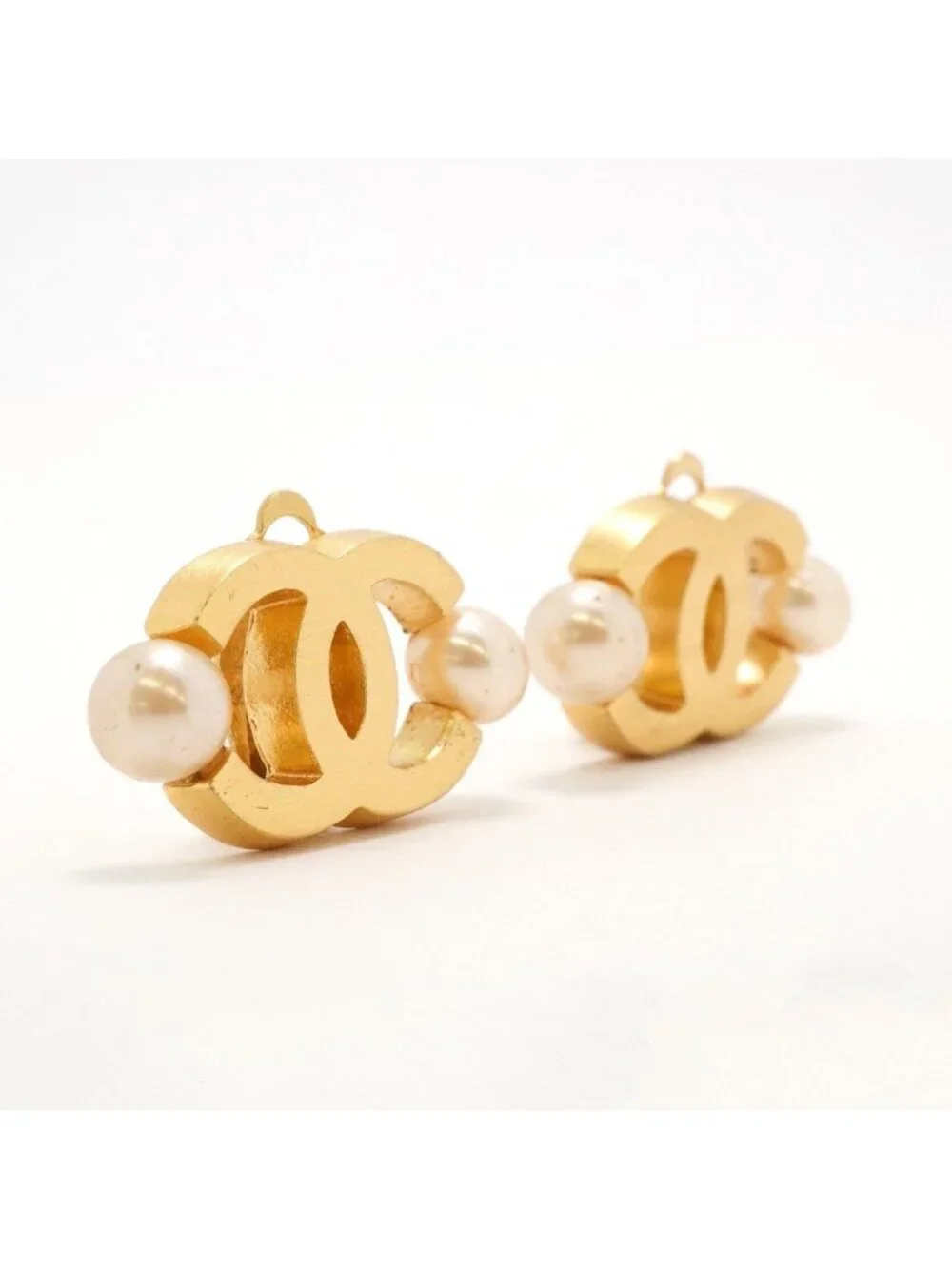Chanel Earrings CC Logo Gold Plated Faux Pearl
